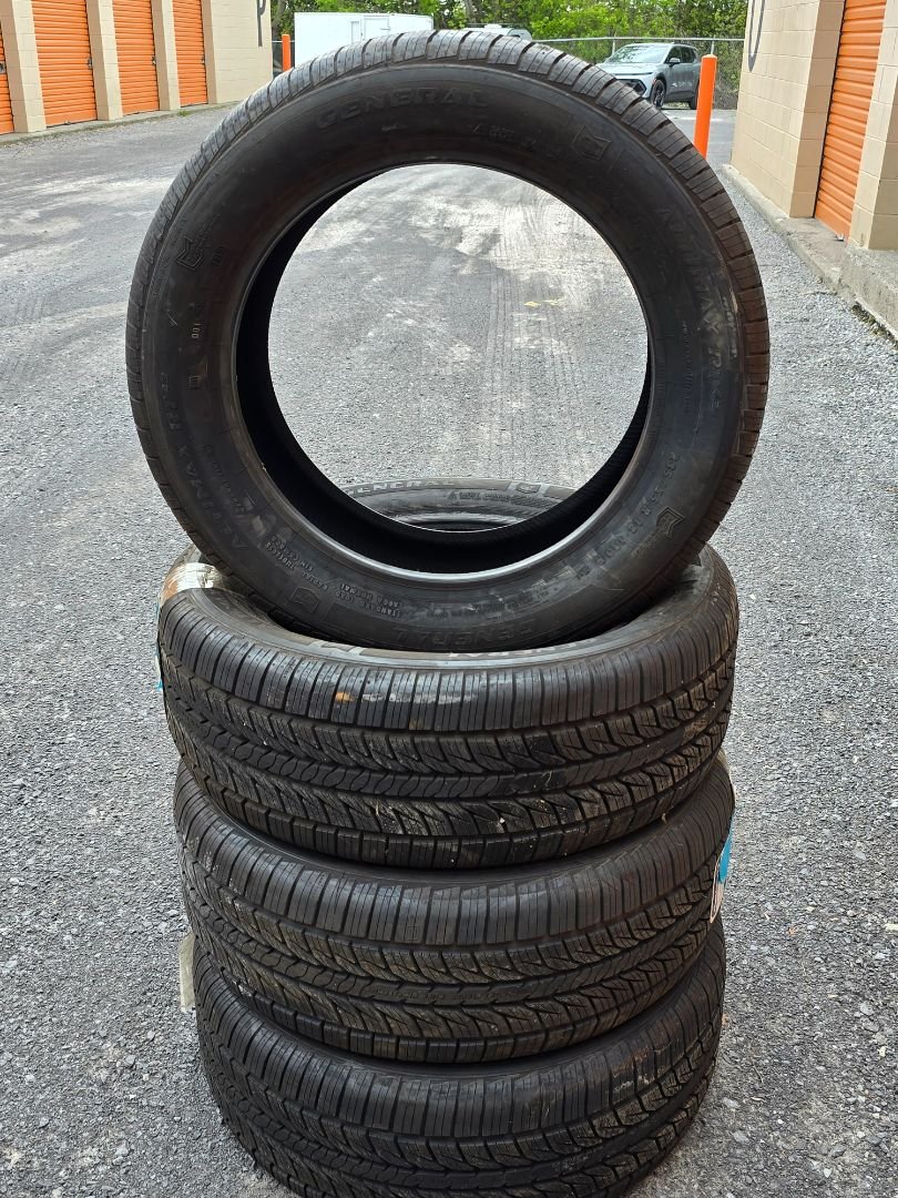 4x 235/55R18 General Tire Altimax RT43