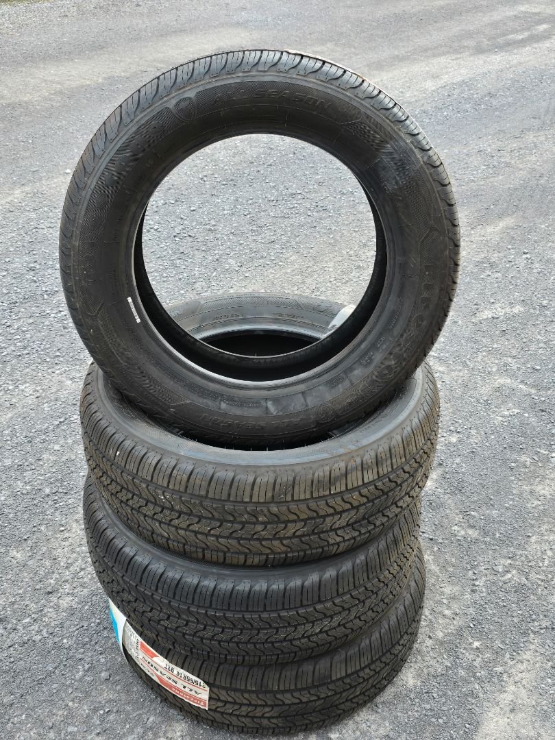 4x 215/55R16 Firestone ALL SEASON