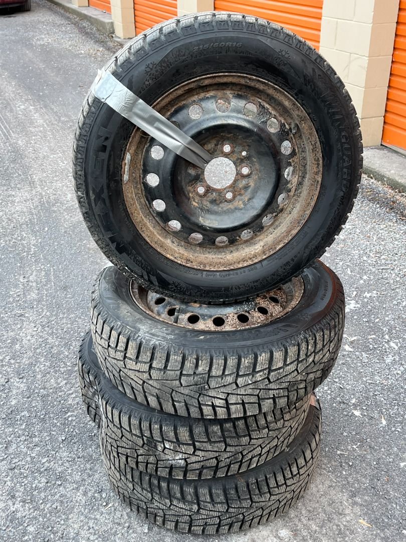 4x 16" Ford Fusion 2011 5x114.3 215 60 16 Nexen WinGuard