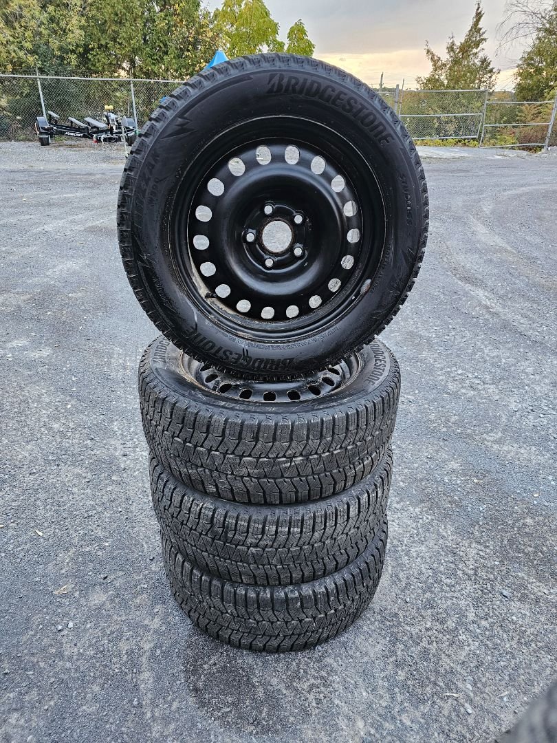 4x 17" Buick Regal 2017 5x115 235 55 17 Bridgestone Blizzak WS90