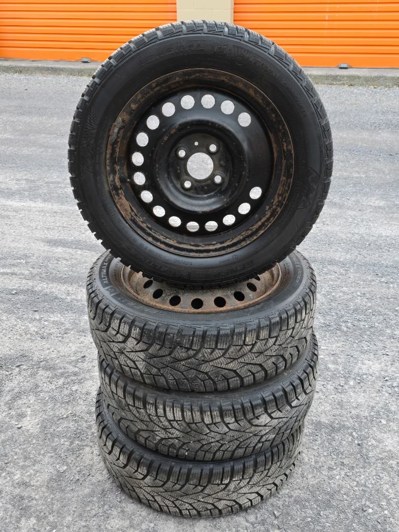 1x 15" Nissan Micra 2001 4x100 185 60 15 General Tire ALTIMAX ARCTIC 12