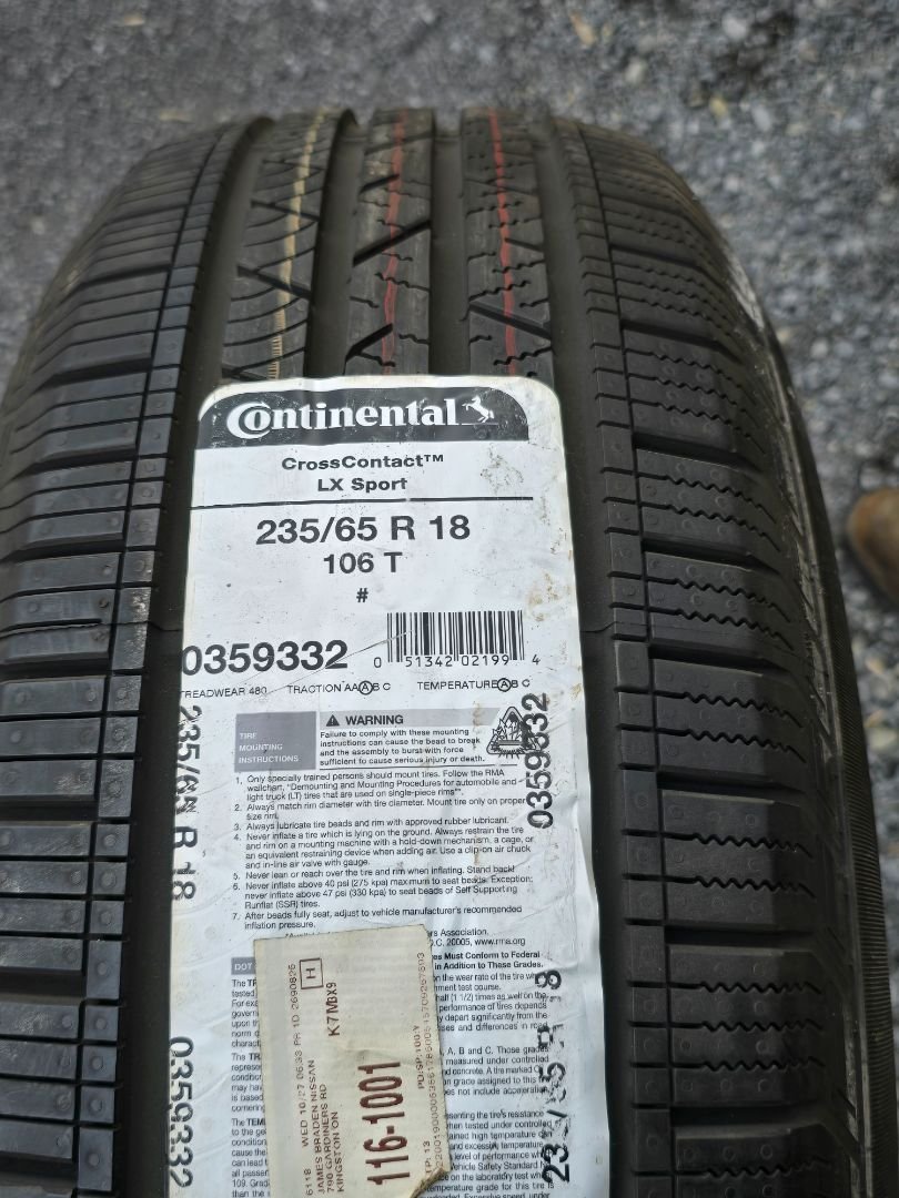 Tire image 1