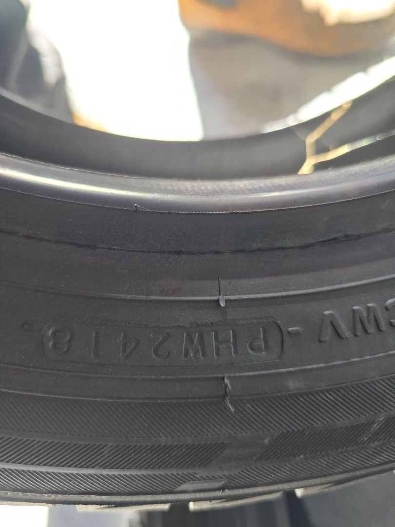 Tire image 2