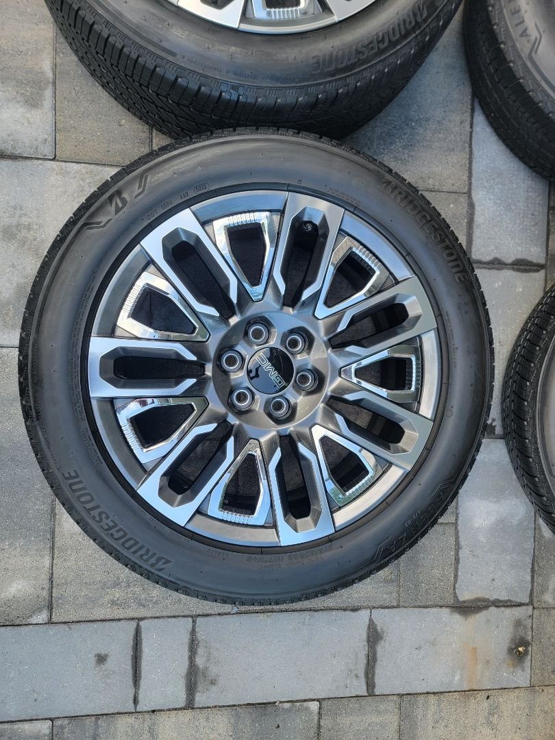 Tire image 6