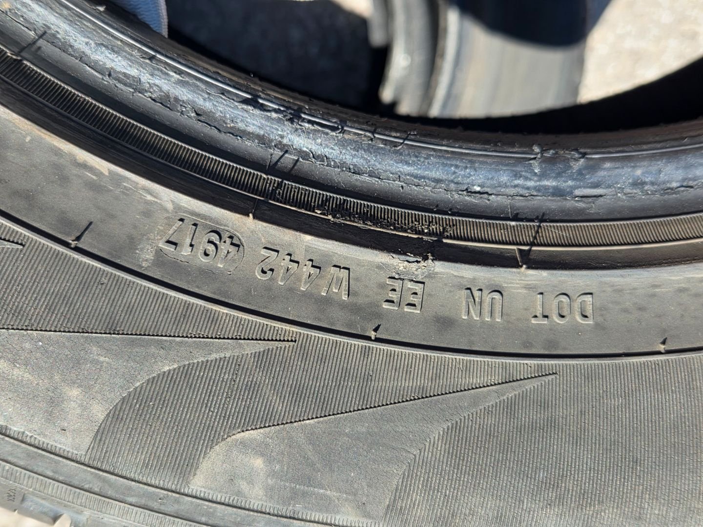 Tire image 3