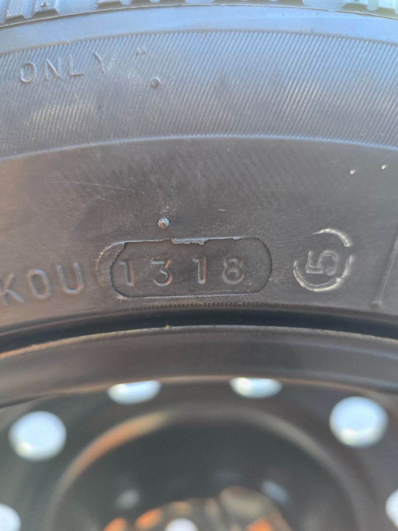 Tire image 3