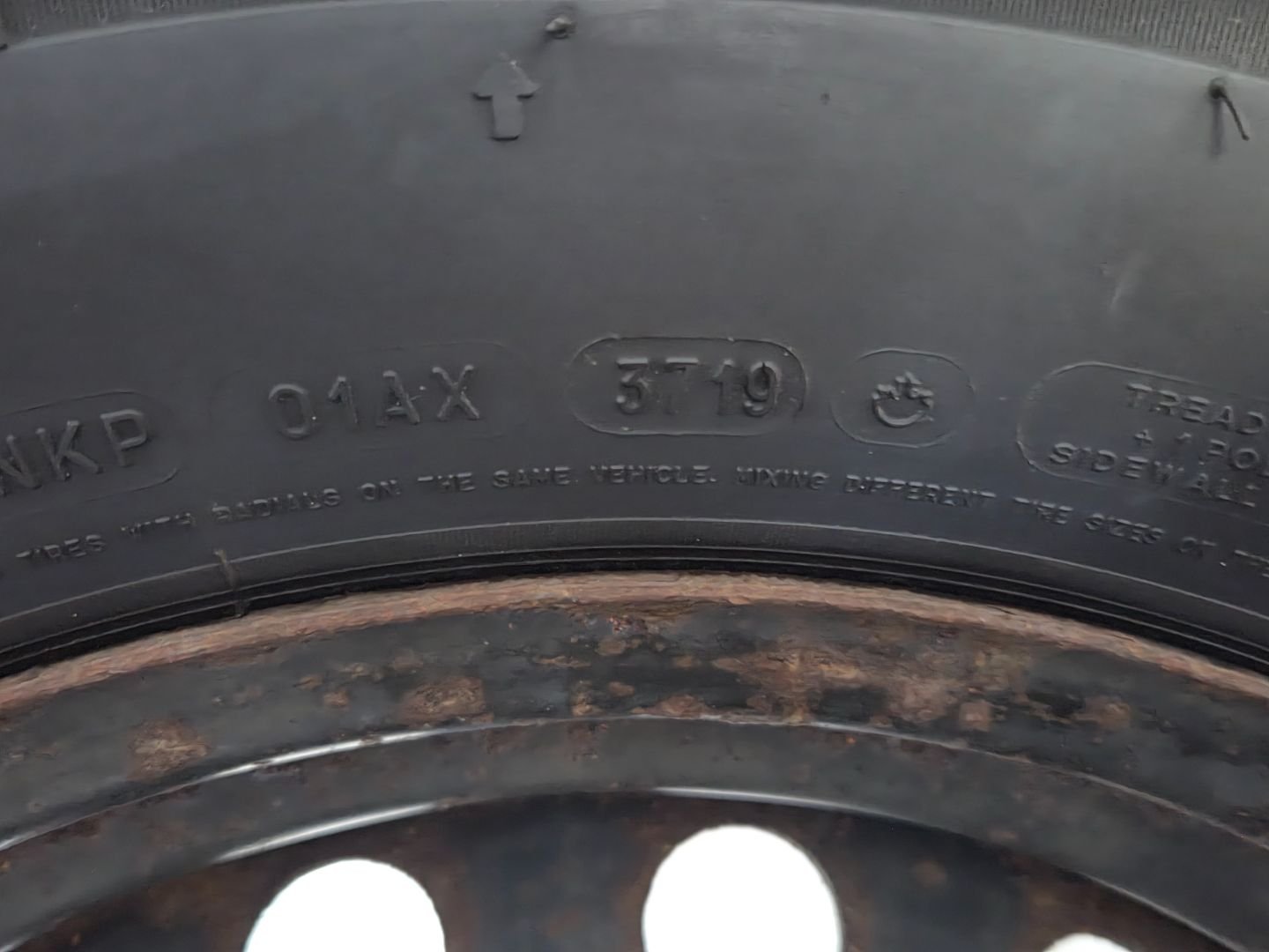 Tire image 3