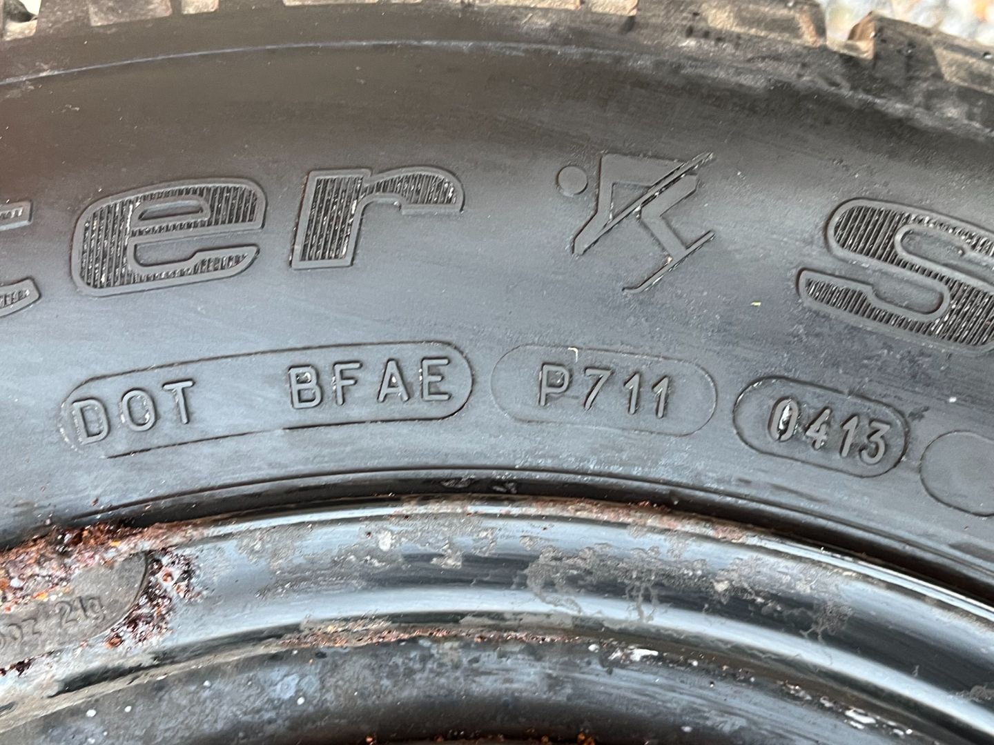 Tire image 4