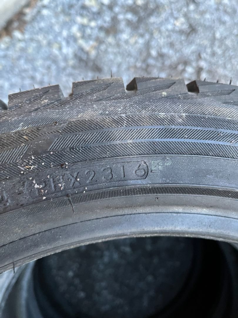 Tire image 2