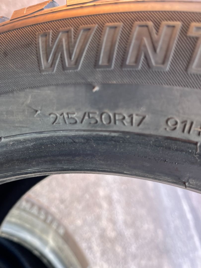 Tire image 1