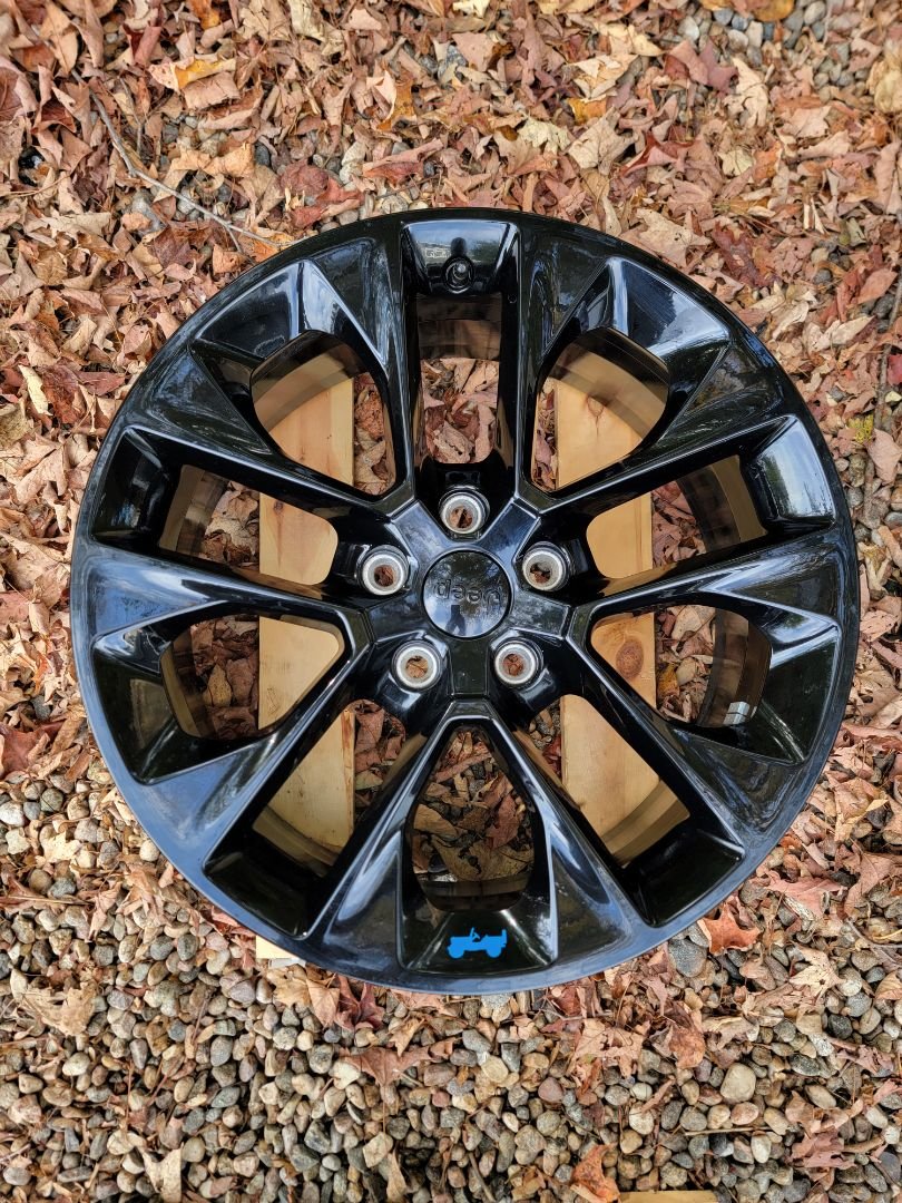 Tire image 3